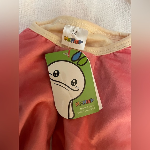 Cozy wearable onesie blanket for 2-4 year olds - Picture 2 of 5